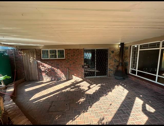 3 BEDROOM HOUSE FOR SALE IN IFAFI